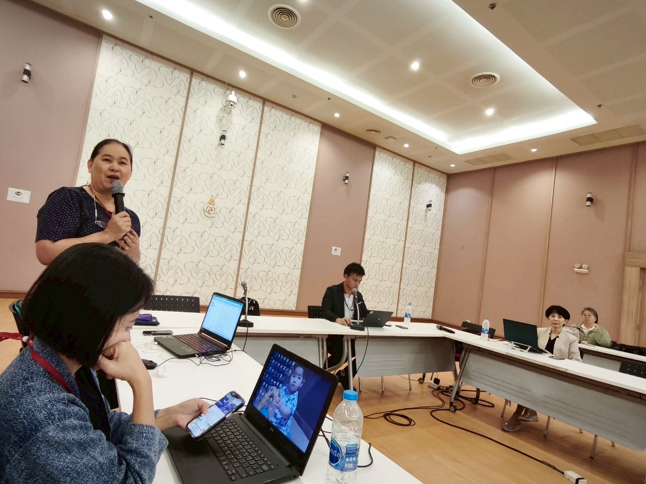 MFU News : LINE_ALBUM_KM_AI_for_assess_250725_4.jpg