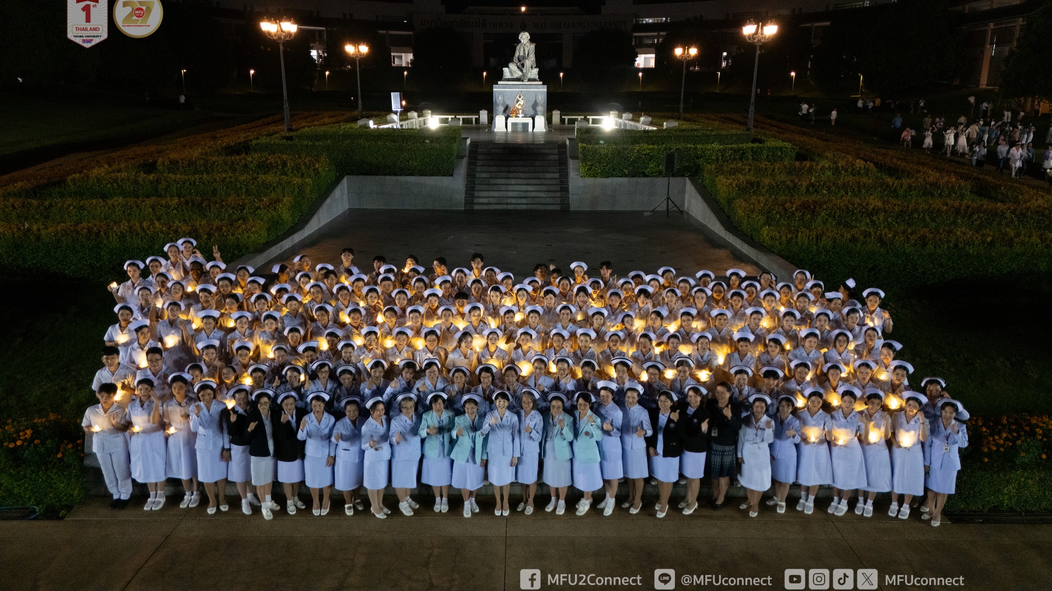 ขอแสดงความยินดีกับนักศึกษาพยาบาลในพิธีมอบหมวก ดวงประทีป และเข็มชั้นปี/Congratulations to the nursing students on the Capping, Lamp Lighting, and Pinning Ceremony