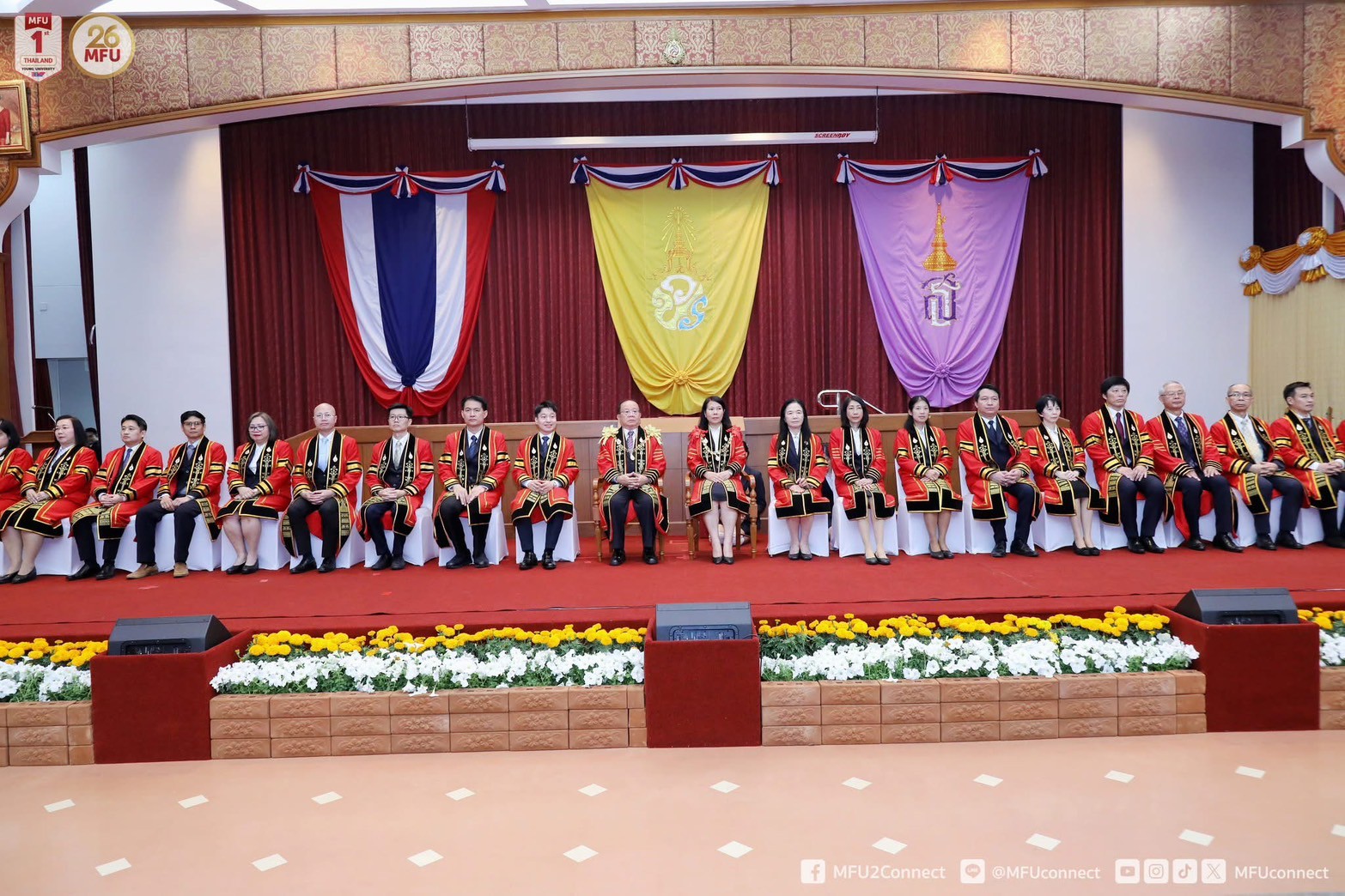 ประมวลภาพกิจกรรมถ่ายภาพหมู่บัณฑิต The group photo session of the graduates