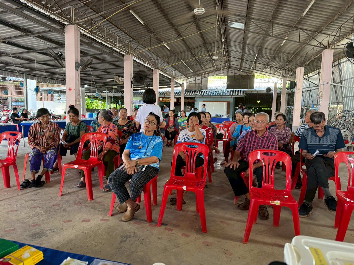 MFU News : LINE_ALBUM_29.05.69_หมู่_16_260605_6_0.jpg