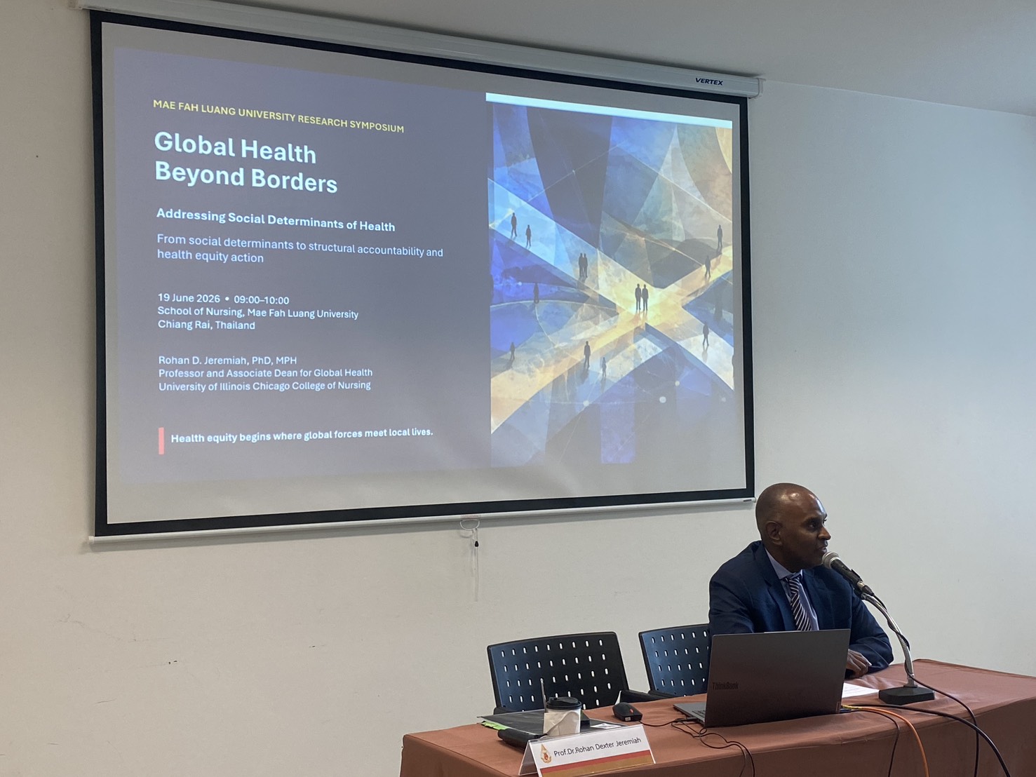 สำนักวิชาพยาบาลศาสตร์ มฟล. จัดบรรยายพิเศษระดับนานาชาติ “Global Health Beyond Borders” แลกเปลี่ยนมุมมองสุขภาพโลกและความเป็นธรรมทางสุขภาพ/MFU School of Nursing Hosts International Distinguished Lecture on “Global Health Beyond Borders”