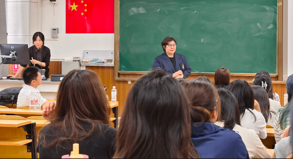 ไทย–จีน ร่วมแลกเปลี่ยนองค์ความรู้ สู่อนาคตการพยาบาล/Thai–Chinese Academic Exchange: Shaping the Future of Nursing